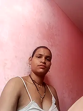 NENA_INDIAN_PUSSY Adlı Modelin Canlı Sohbet Odası
