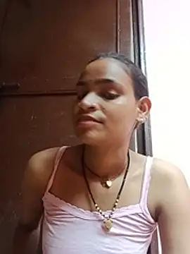 Živá chatovací místnost NENA_INDIAN_PUSSY