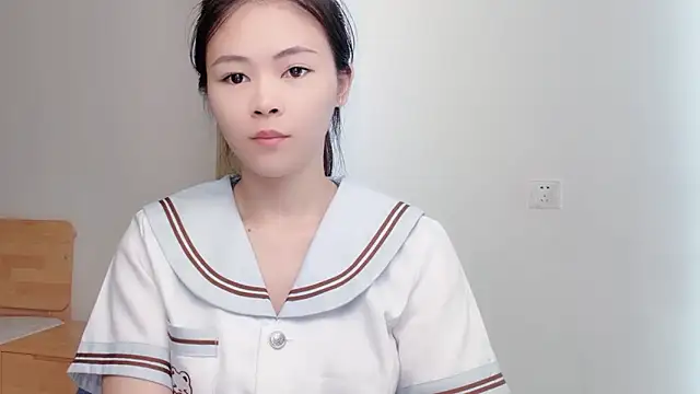 wanttg_8 Adlı Modelin Canlı Sohbet Odası
