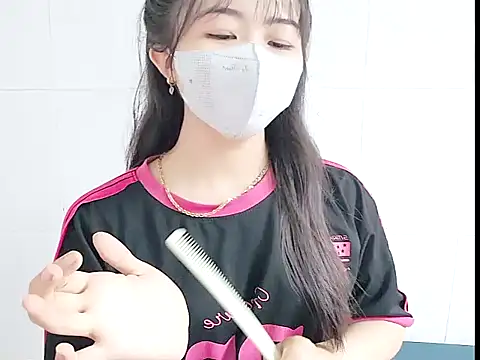 ห้องแชทสดของ Emilysexy_cut