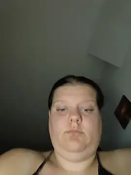 Онлайн чат BadMommyyyyy