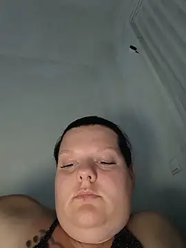 BadMommyyyyy – live chatrum