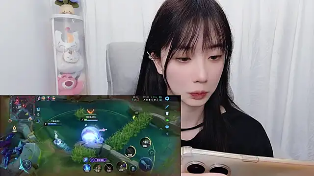 Eleven-vivi___ 现场聊天室