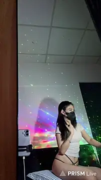 Živá chatovací místnost Nami__