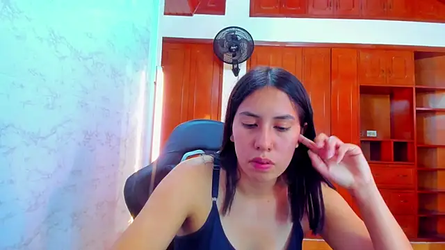Soffy_and_Emilyn Live-seksikameraesitys