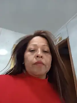 חדר צ'אט בשידור חי של katialatimaecha