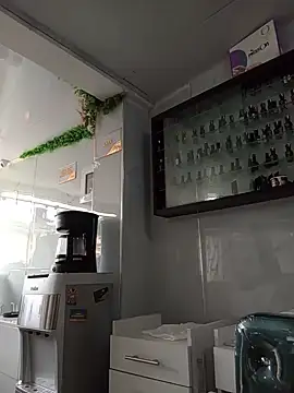 Živá chatovací místnost katialatimaecha