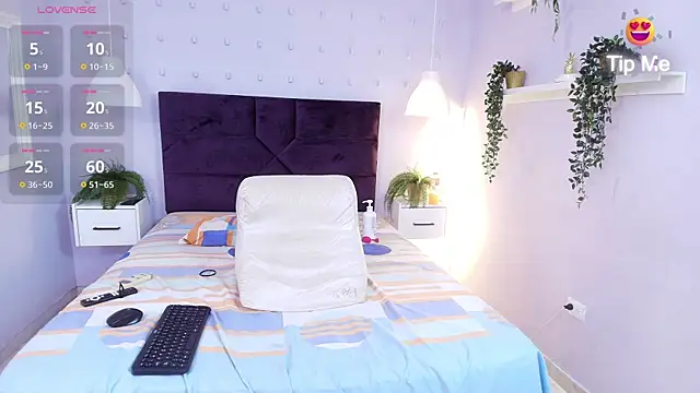 غرفة دردشة Sirenyrouss المباشرة