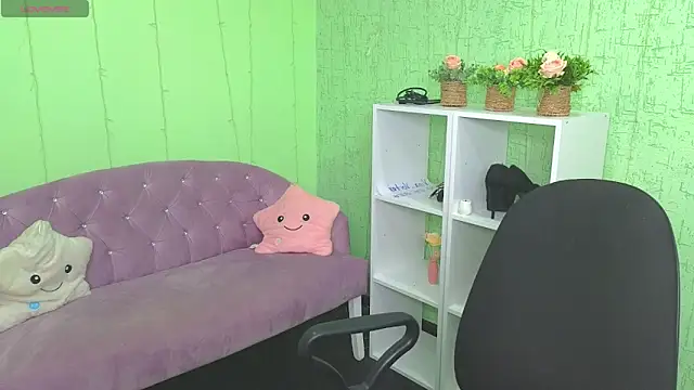 Chat soba uživo modela Nia_Natur