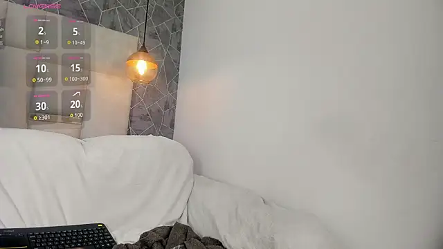 laia_rover Live chatroom
