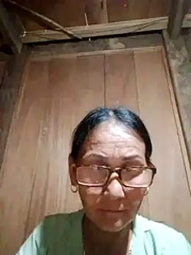 Bilik Sembang Langsung Magy-006