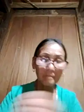 Magy-006 Live Chatraum