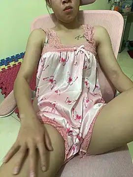 Vi_sexyy Adlı Modelin Canlı Sohbet Odası