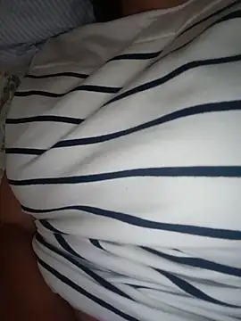 Lidia3590 Adlı Modelin Canlı Sohbet Odası