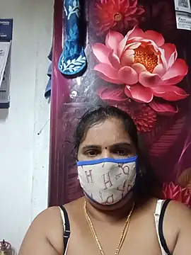 Tamil-shivani95 Adlı Modelin Canlı Sohbet Odası