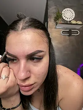 SelenaRhoades Live Chatraum