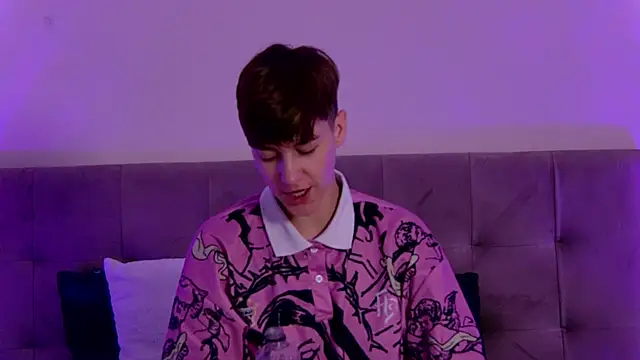 חדר צ'אט בשידור חי של JessyAdoryx