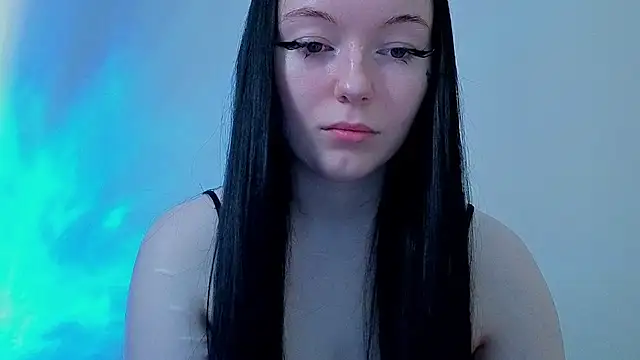 Naomi_Lanee: онлайн-чат