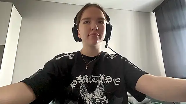FewerCadren Live chat-huone