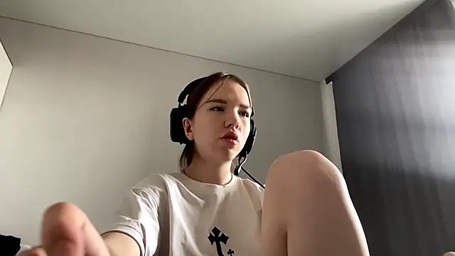 FewerCadre Live Chatraum