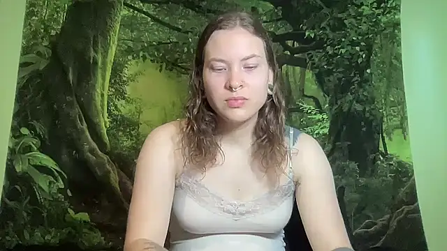 Wood_Elf Live chatroom