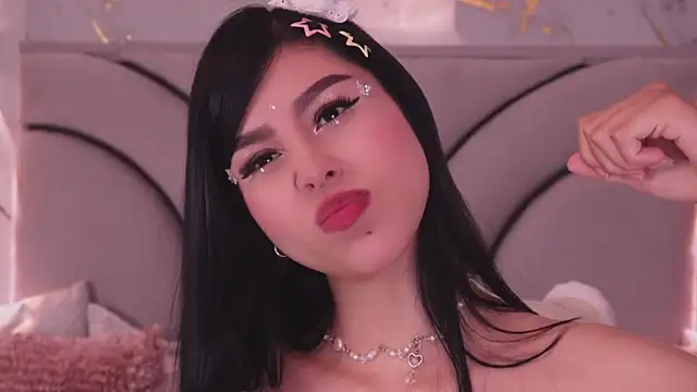 Chatroom en direct de Helena_Whaite