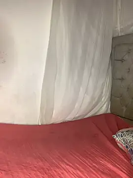 Marise_l Adlı Modelin Canlı Sohbet Odası