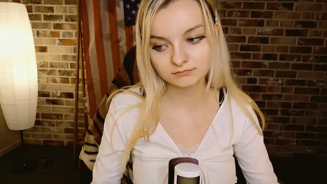 Angela_Bunny: онлайн-чат