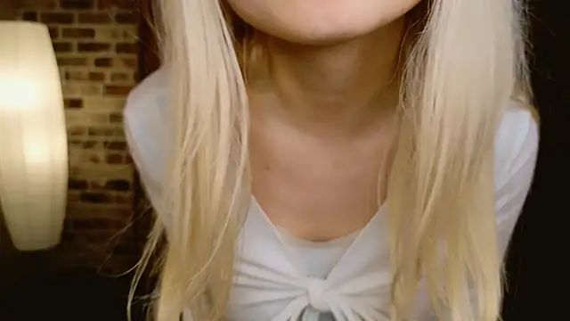 Angela_Bunny Cameră chat live