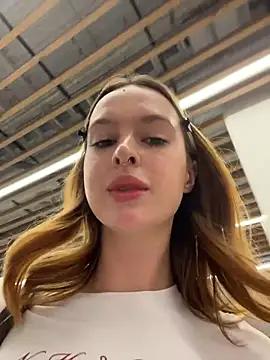 Outdorable's Live Chat Room