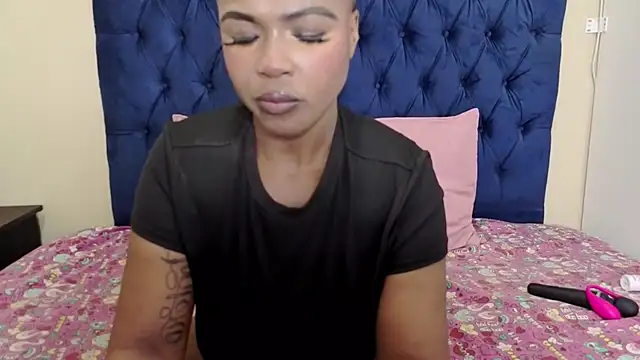 QueenKarmaXXX – live chatrum