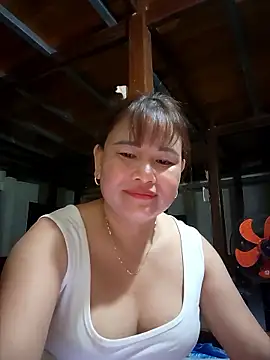 Mupbig12 élő chatszobája