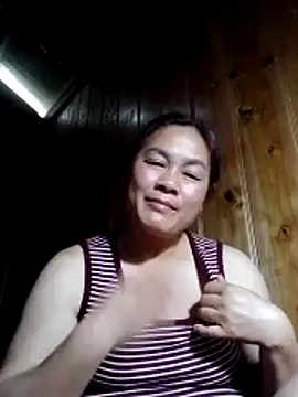 Živá chatovací místnost Blowjob0100