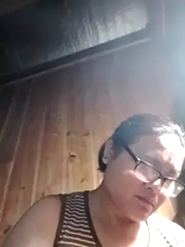 Živá chatovací místnost Blowjob0100