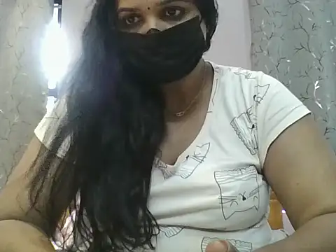 SilentQueen14n Live chat-huone
