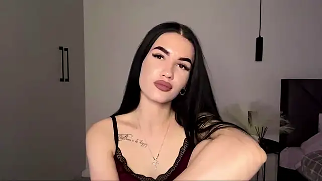 Živá chatovací místnost KarieEgge