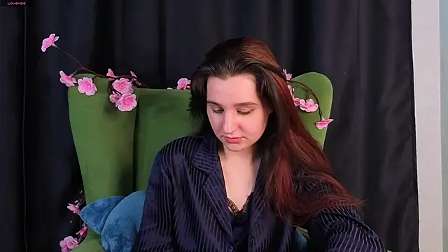 ReynaEdge Live chatroom