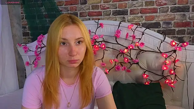 RosalieHandley Live Chatrum