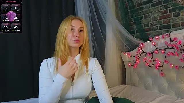 RosalieHandley Live chatroom