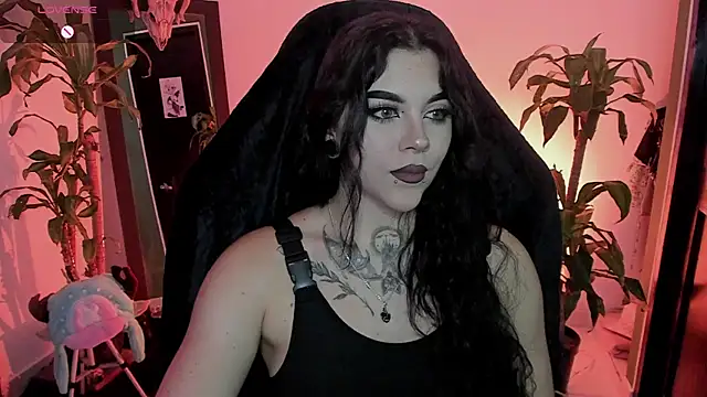 MissCharlottte_18 чат на живо