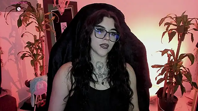 Sala de chat en directo de MissCharlottte_18