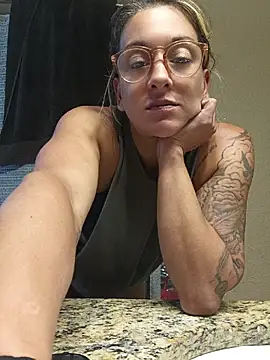 Sala de chat ao vivo de missbellastar