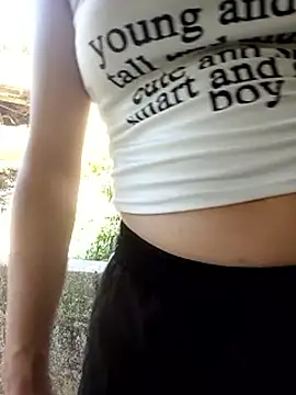 Chat ao vivo de Nana-AsianWet