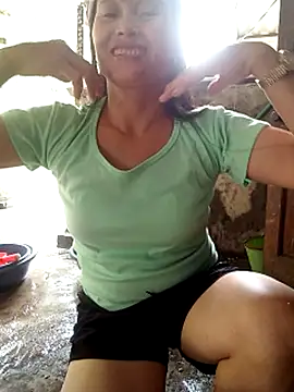 Chat ao vivo de Nana-AsianWet