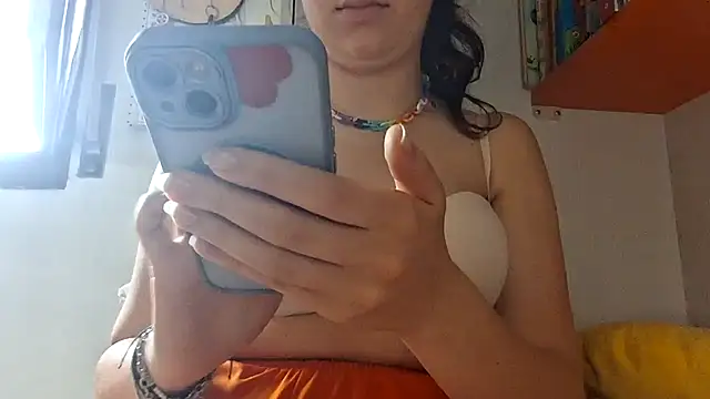 Foxyyy69 Cameră chat live