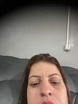 غرفة دردشة sweet_milenaa المباشرة