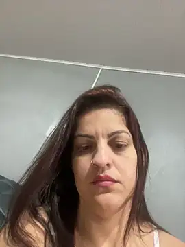 sweet_milenaa's Live Chat Room
