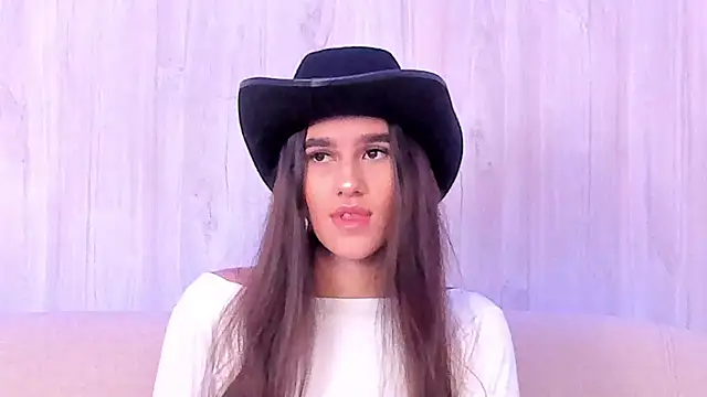 חדר צ'אט בשידור חי של hanna_foxi
