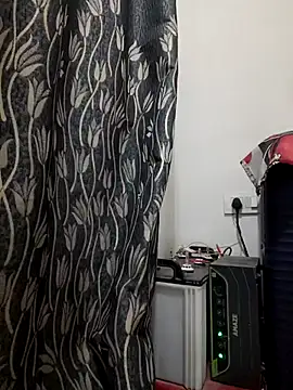 Sala de chat ao vivo de Vrishti_00G