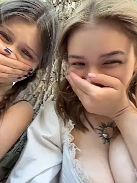 Sala de chat ao vivo de FlashTitsRoyal